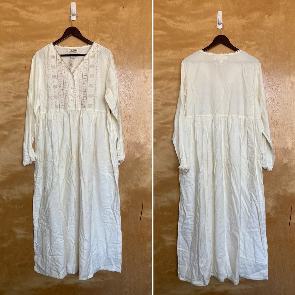 Vintage Victoria’s Secret Country Nightgown